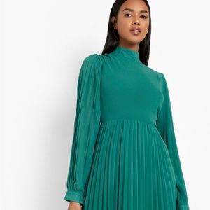 Boohoo Occasion Pleated High Neck Midi Skater Dress, Green, Size 12, NEW.